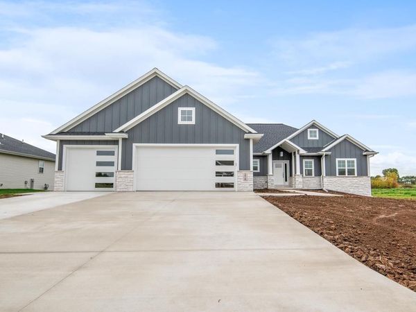 278 KERRIGAN DRIVE, Wrightstown, WI 54180