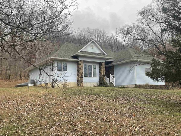 5893 S Black Ankle Road, Bloomfield, IN 47424