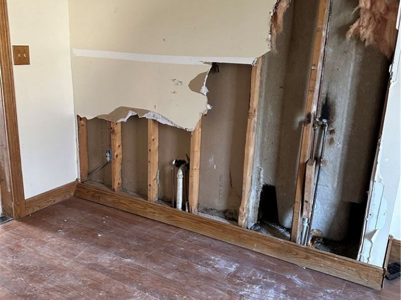 215 Woodlawn Avenue, Geneva, OH 44041 Photo 10