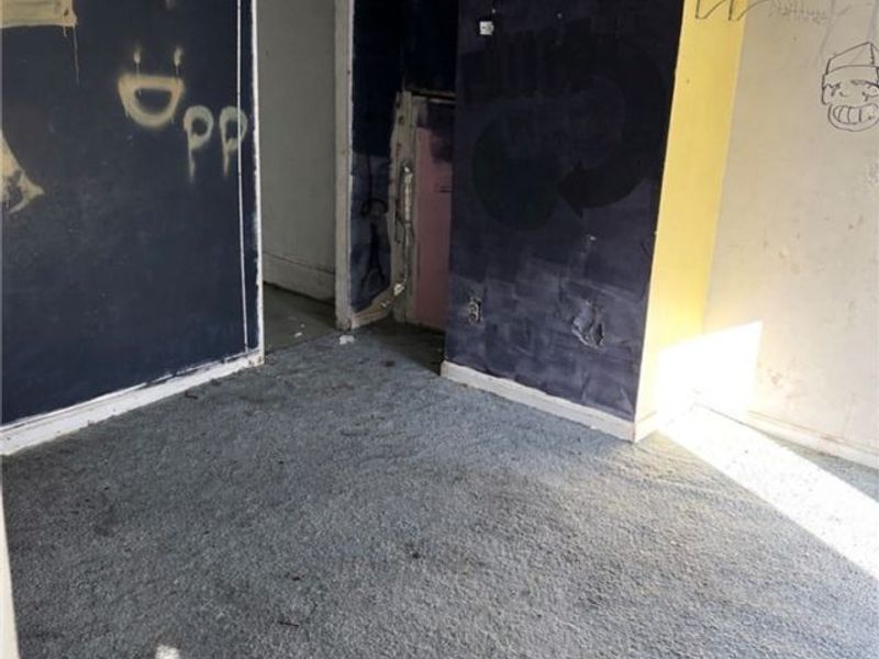 215 Woodlawn Avenue, Geneva, OH 44041 Photo 7