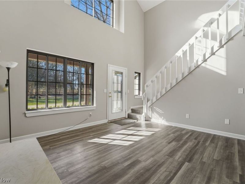 9211 Sugarbush Drive, Mentor, OH 44060 Photo 2