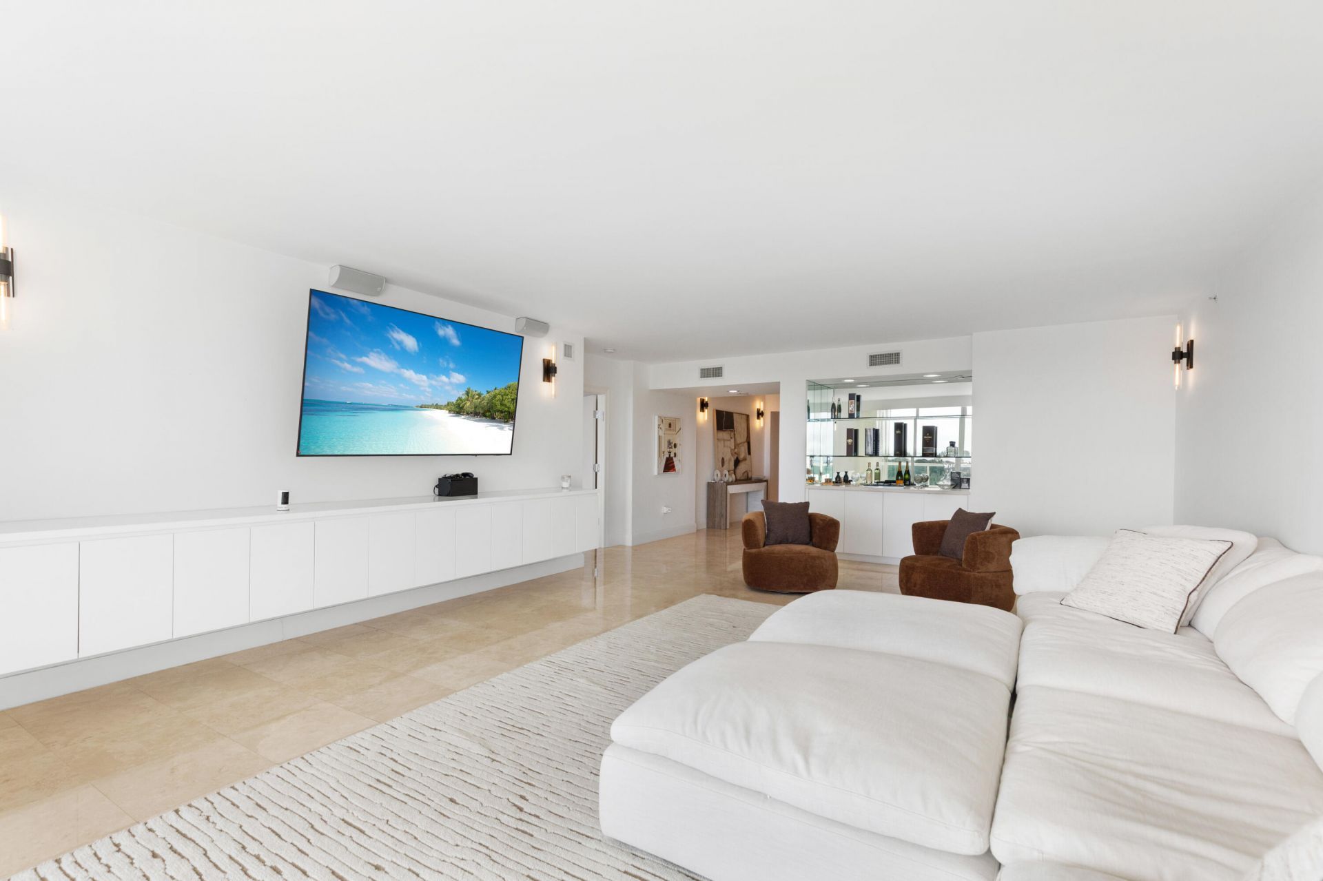 20201 E Country Club Drive, Unit 706, Aventura, FL 33180 Photo