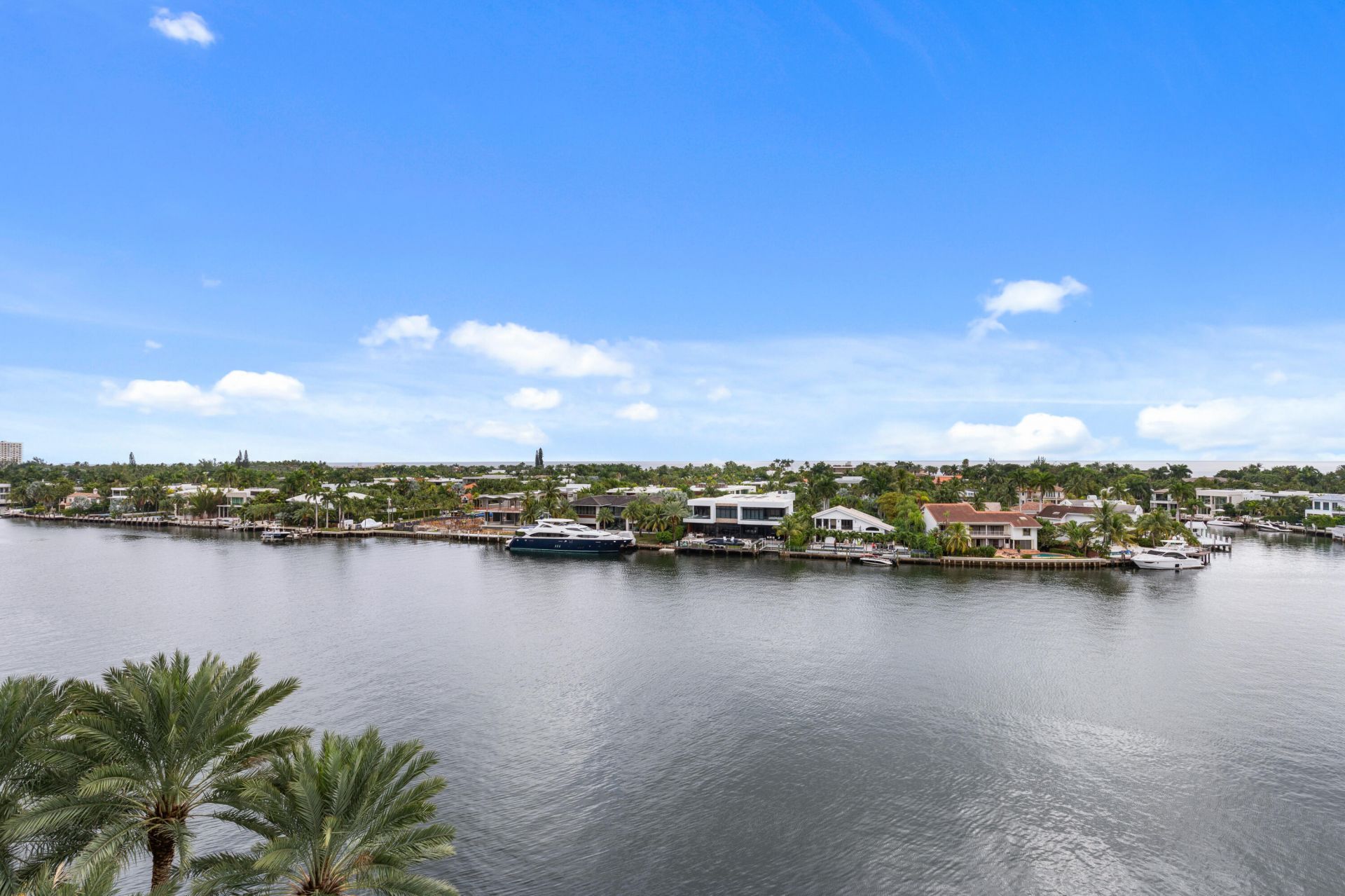 20201 E Country Club Drive, Unit 706, Aventura, FL 33180 Photo