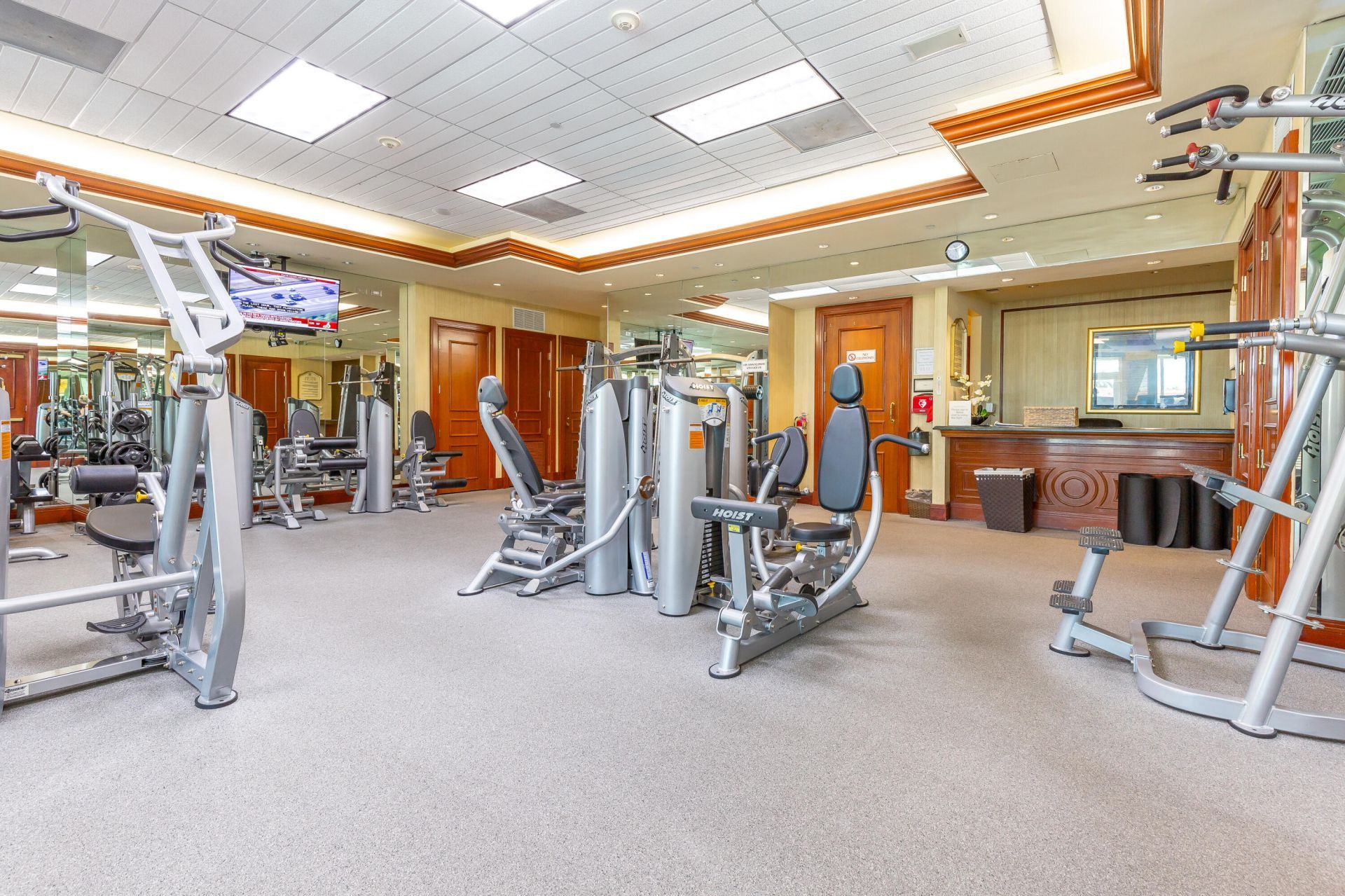 20201 E Country Club Drive, Unit 706, Aventura, FL 33180 Photo