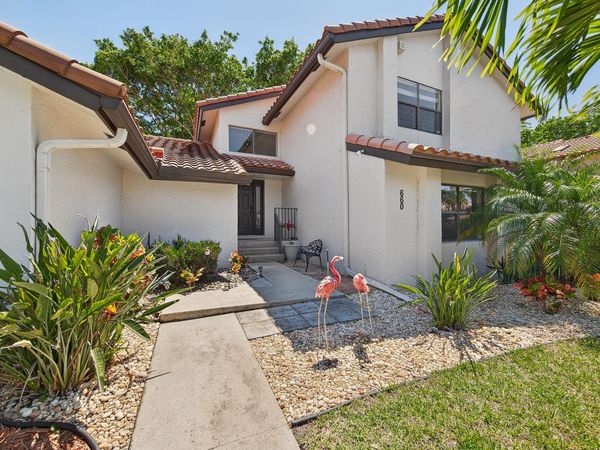 660 Deer Creek Edgewater Drive, Deerfield Beach, FL 33442