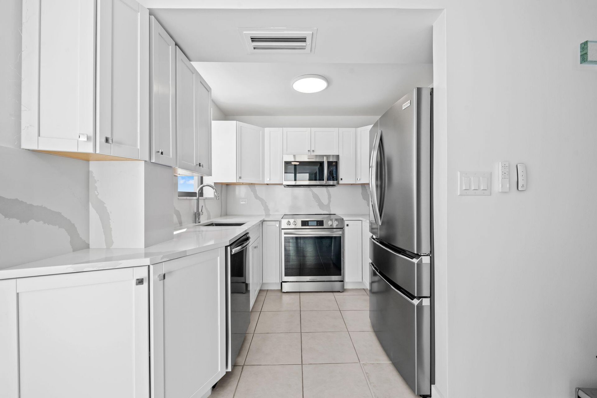 1010 S Ocean Boulevard, Unit 1502, Pompano Beach, FL 33062 Photo