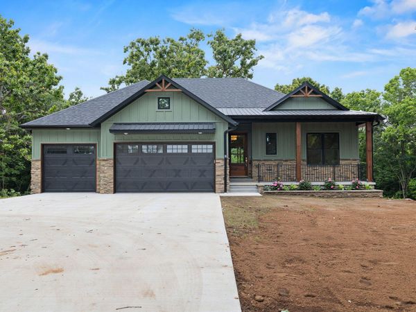 1690 State Highway Zz, Clever, MO 65631