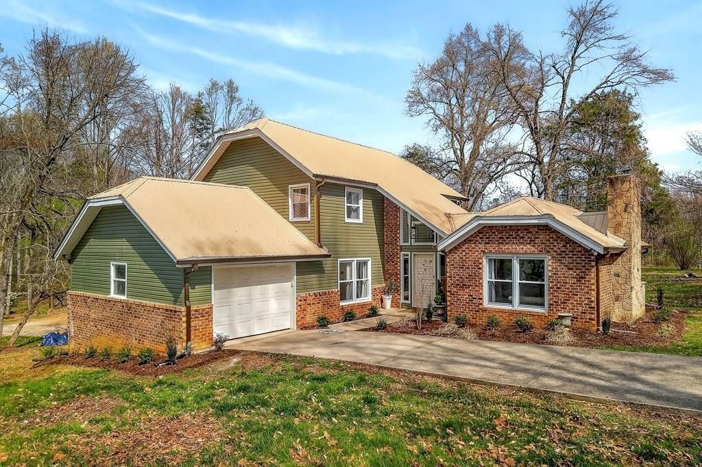 3815 Post Oak Cir, Cookeville, TN 38506 Main Photo