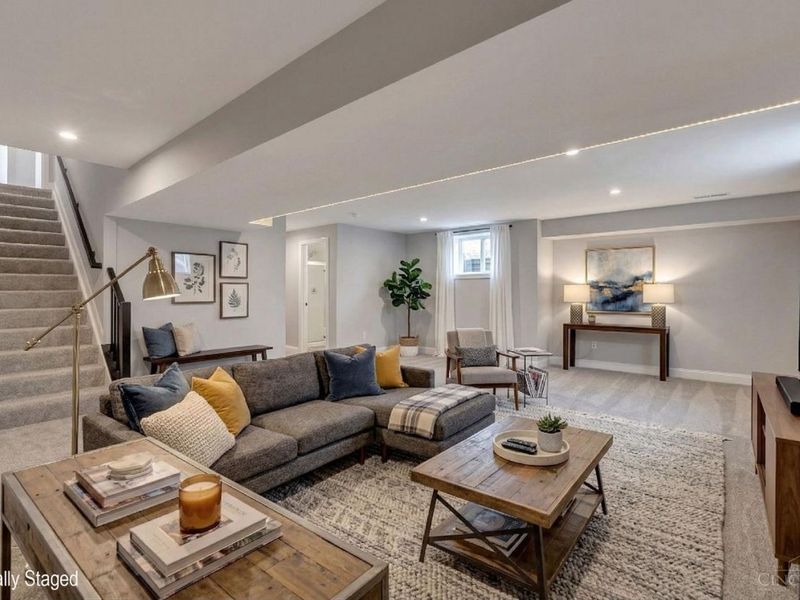 8469 Fields Ertel Road, Symmes Township, OH 45249 Photo 23