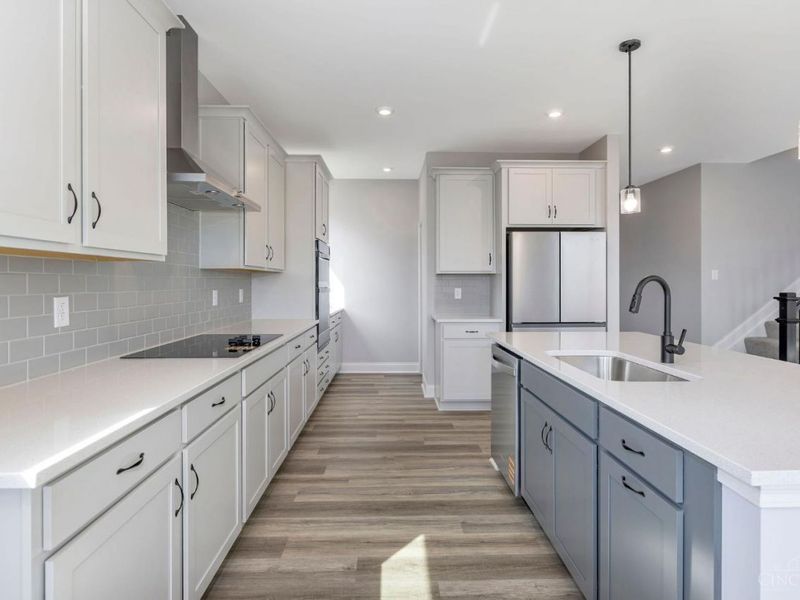 8469 Fields Ertel Road, Symmes Township, OH 45249 Photo 30