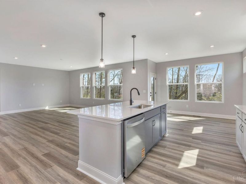 8469 Fields Ertel Road, Symmes Township, OH 45249 Photo 33