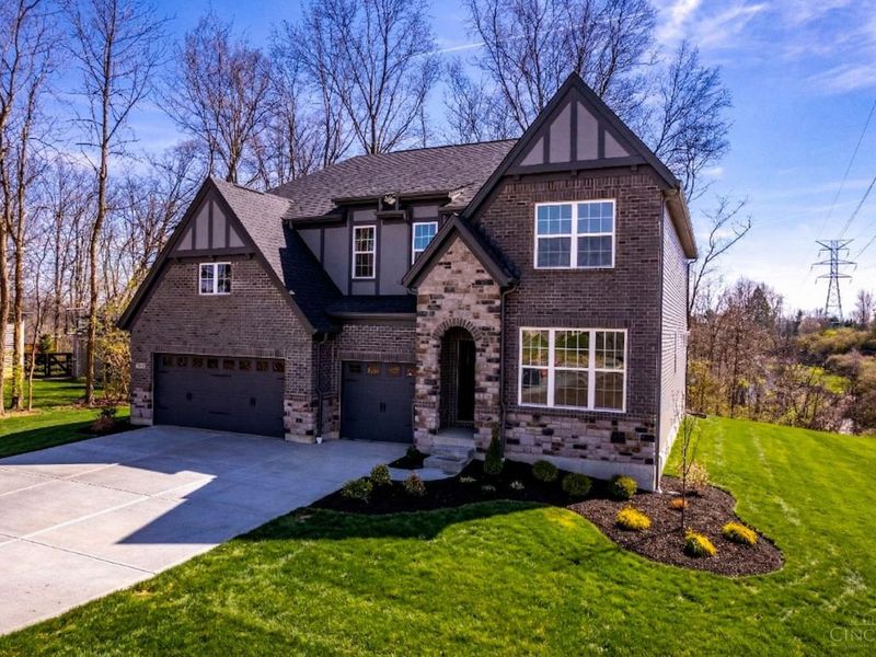 8469 Fields Ertel Road, Symmes Township, OH 45249 Photo 5