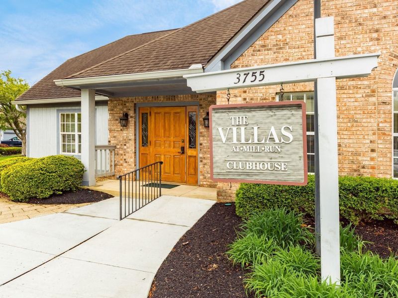 3827 Mill Stream Drive, Unit 20, Hilliard, OH 43026 Photo 2