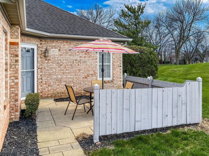 3827 Mill Stream Drive, Unit 20, Hilliard, OH 43026 Photo 7