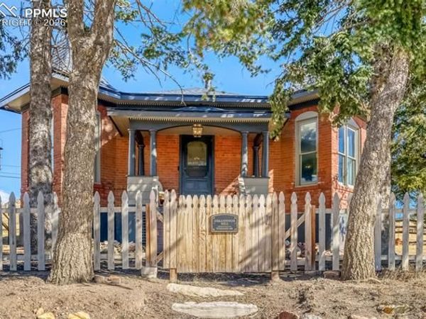 429 W Carr Avenue, Cripple Creek, CO 80813