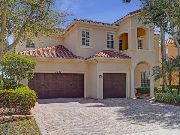 3402 Vanderbilt Dr , Wellington, FL 33414