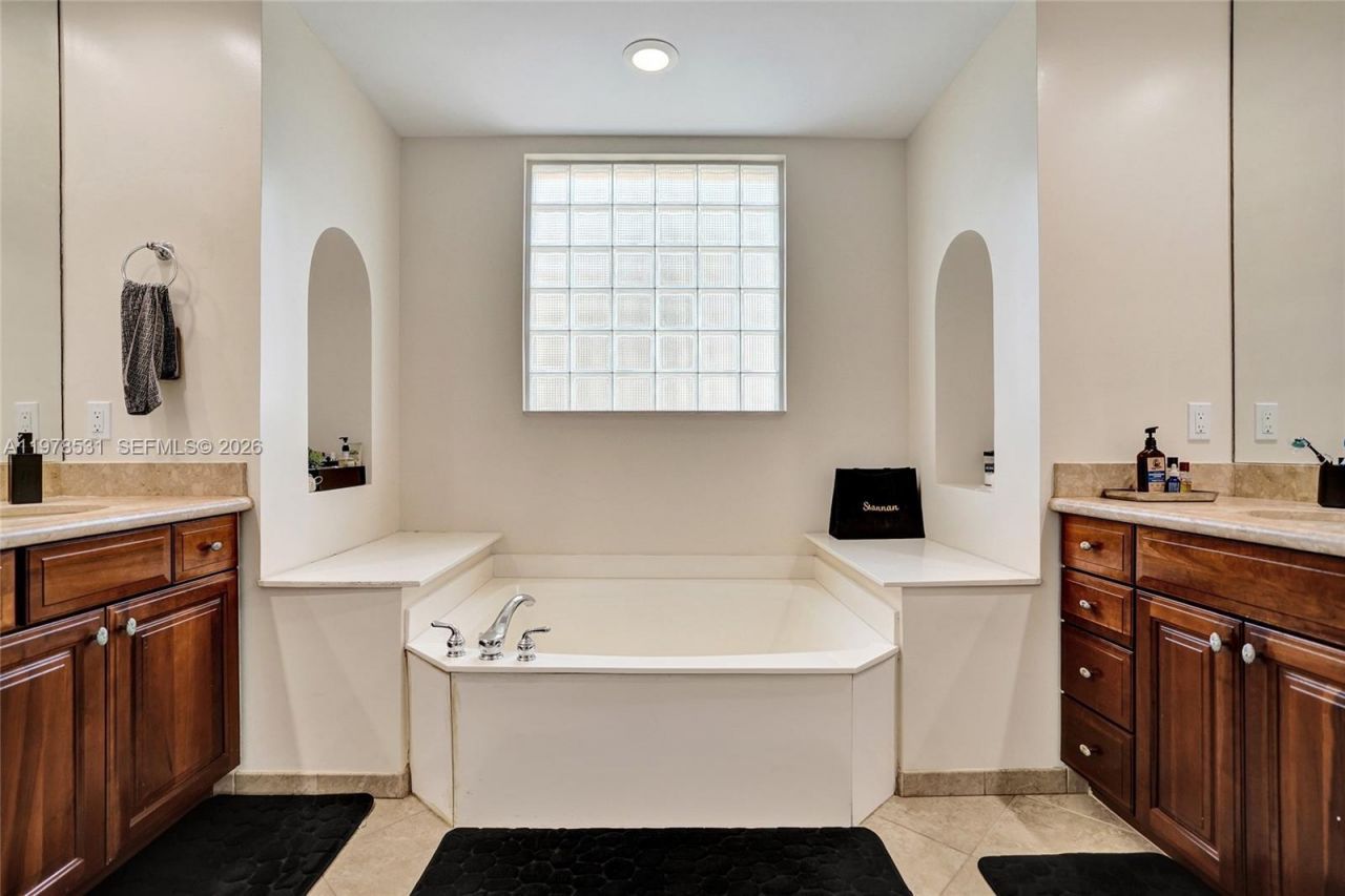 3402 Vanderbilt Dr , Wellington, FL 33414 Photo