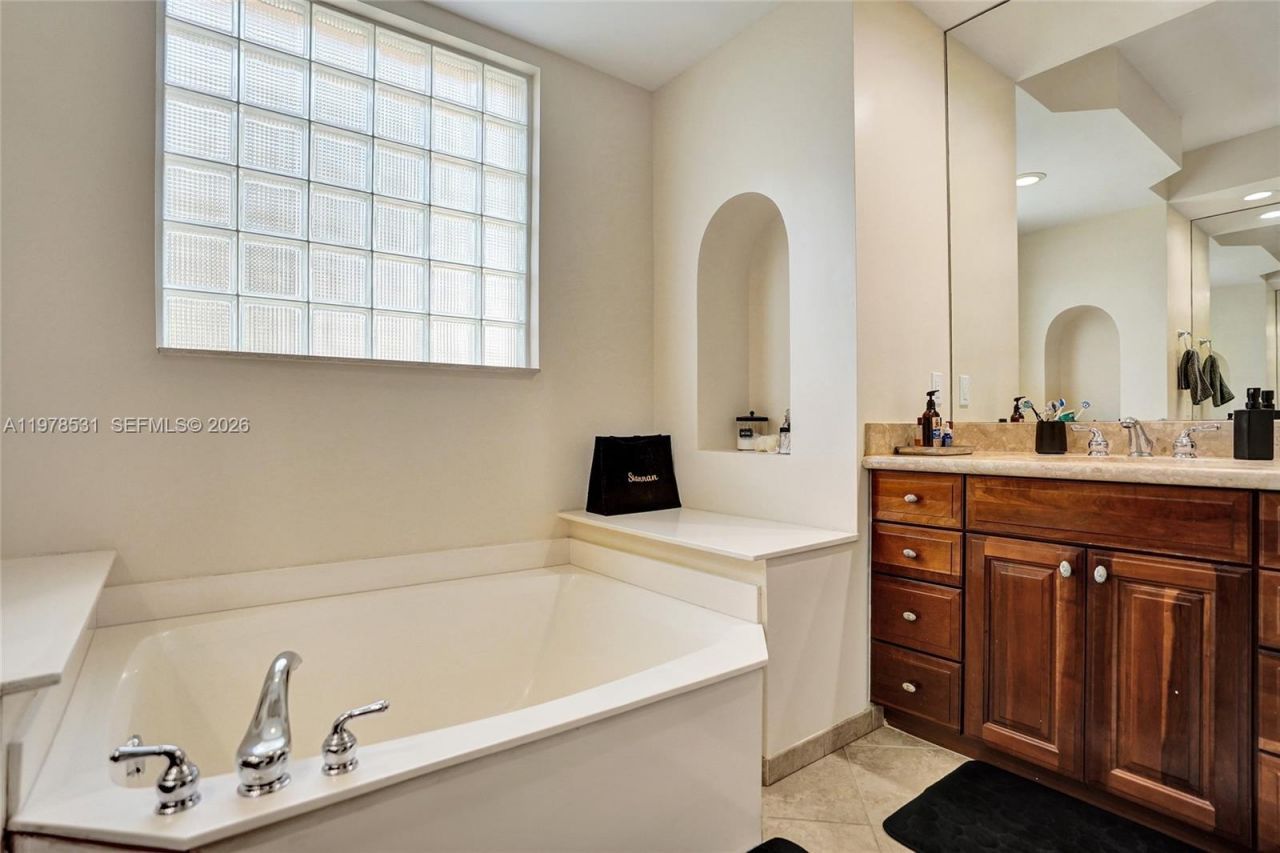 3402 Vanderbilt Dr , Wellington, FL 33414 Photo