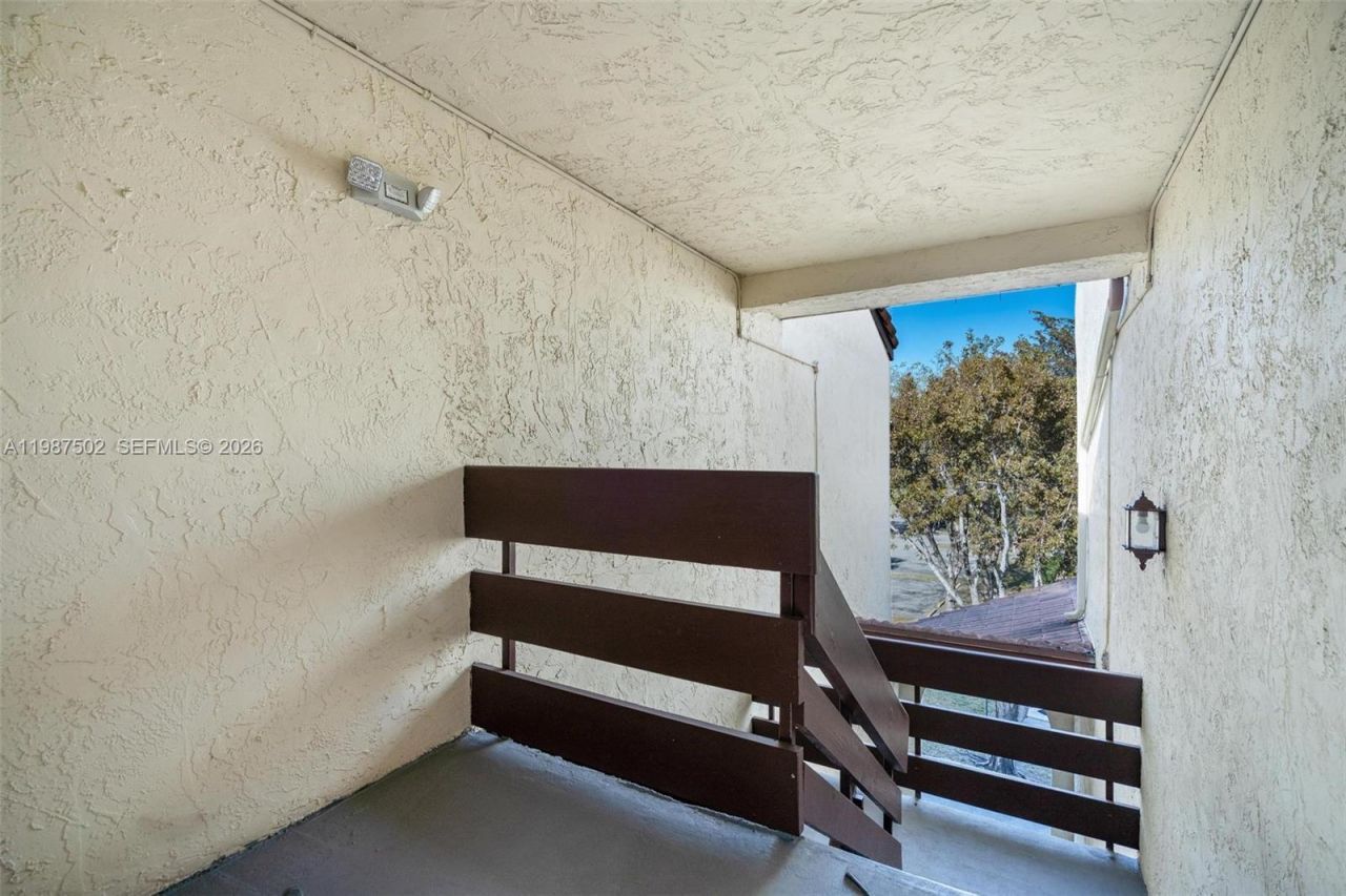 9040 SW 125th Ave , Unit D408, Miami, FL 33186 Photo