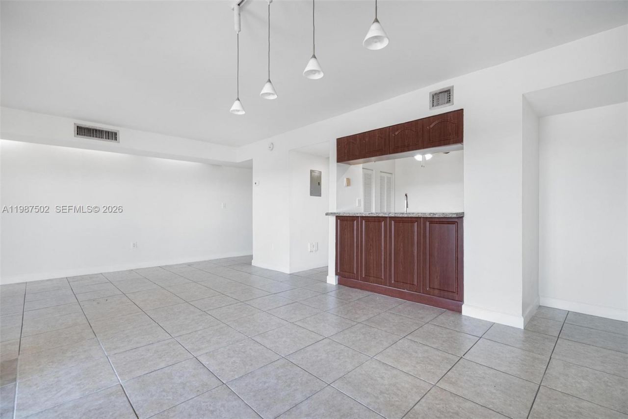 9040 SW 125th Ave , Unit D408, Miami, FL 33186 Photo