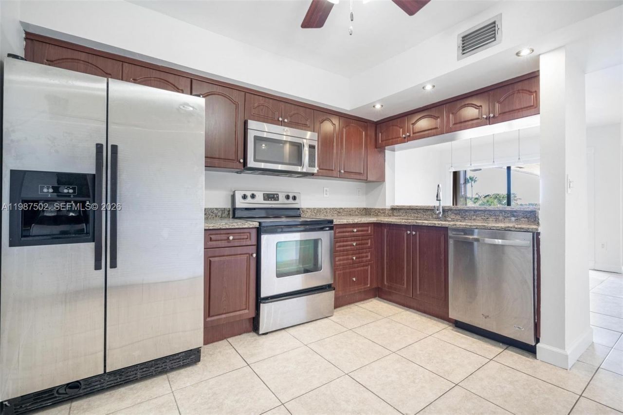 9040 SW 125th Ave , Unit D408, Miami, FL 33186 Photo