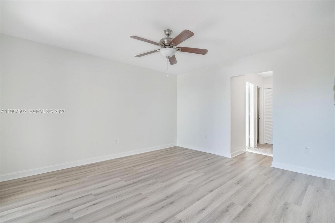 9040 SW 125th Ave , Unit D408, Miami, FL 33186 Photo