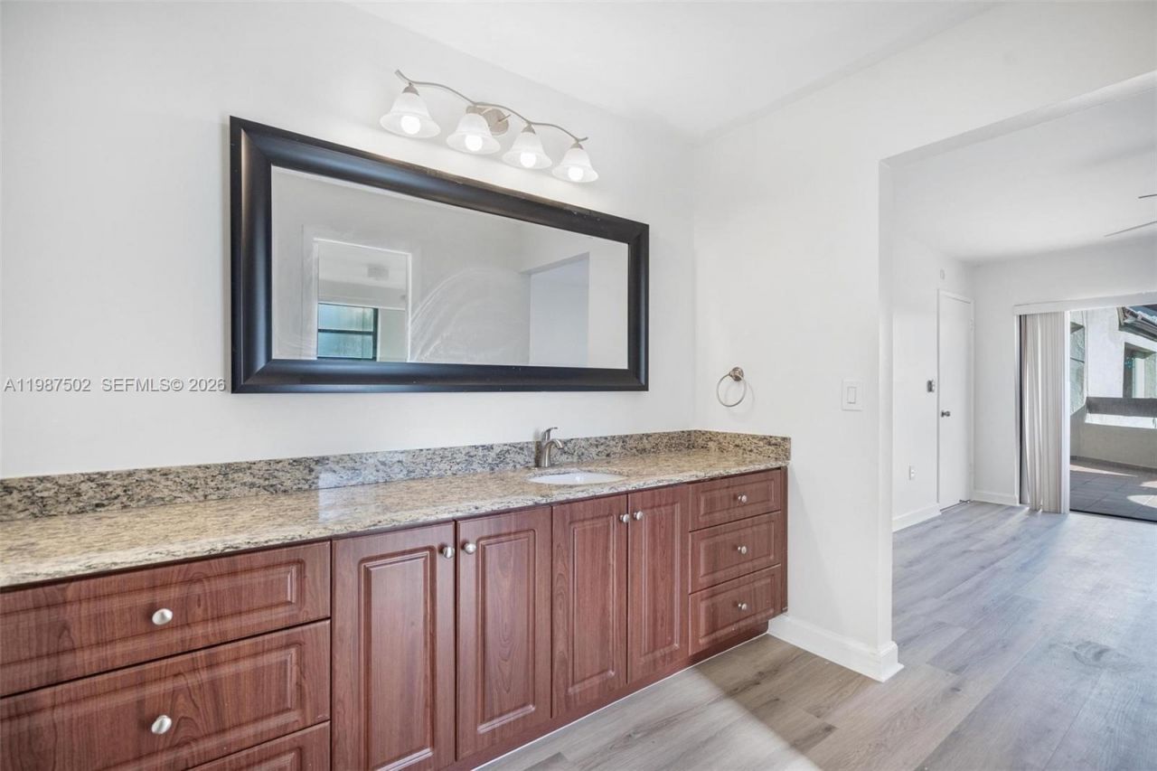 9040 SW 125th Ave , Unit D408, Miami, FL 33186 Photo