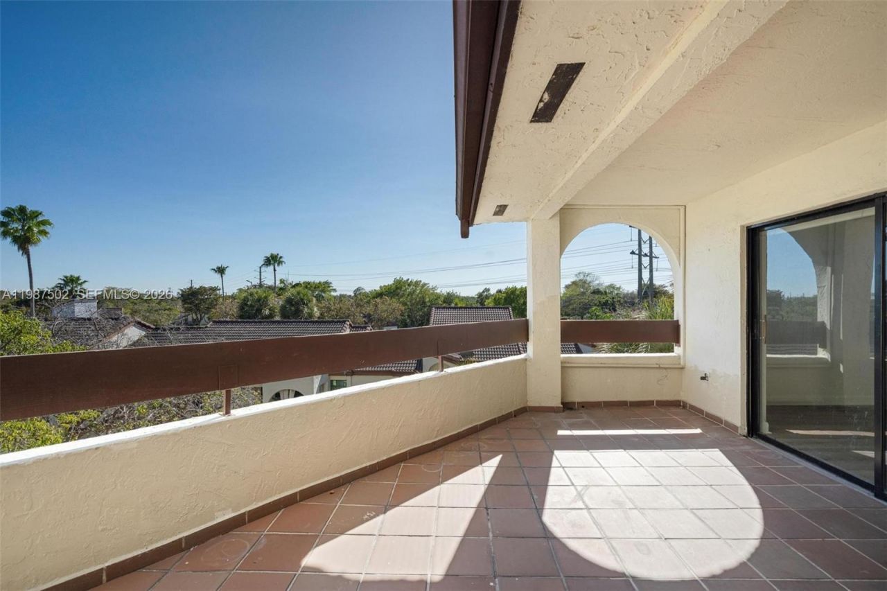 9040 SW 125th Ave , Unit D408, Miami, FL 33186 Photo