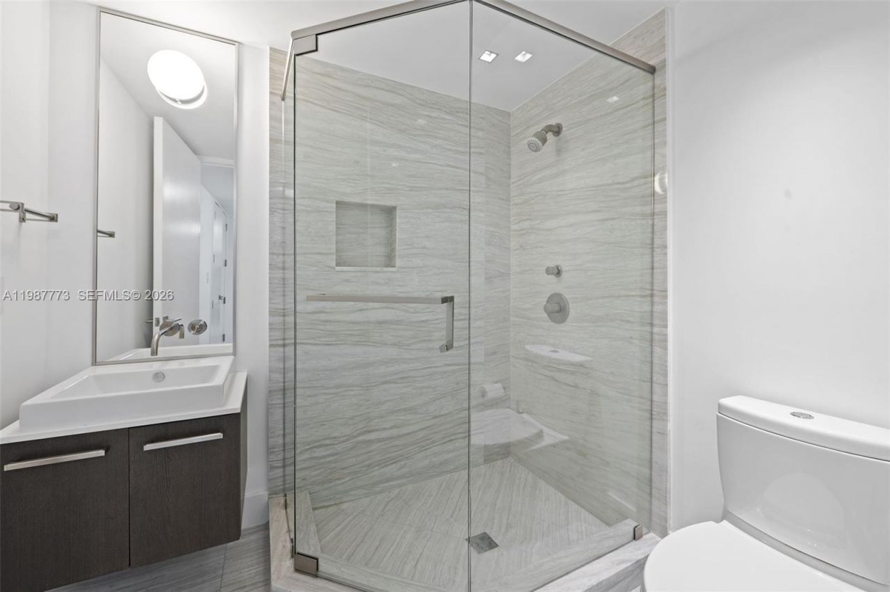 3535 Hiawatha Ave , Unit 502, Miami, FL 33133 Photo