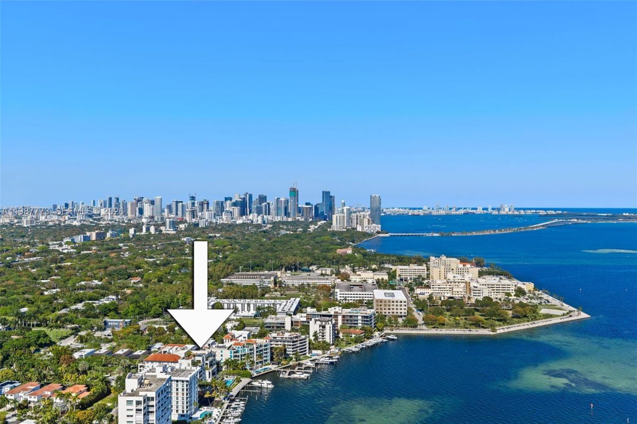 3535 Hiawatha Ave , Unit 502, Miami, FL 33133 Photo