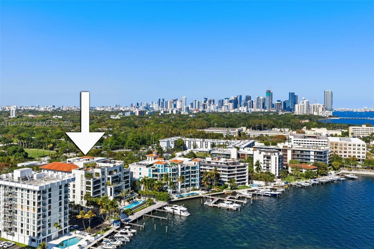 3535 Hiawatha Ave , Unit 502, Miami, FL 33133 Photo