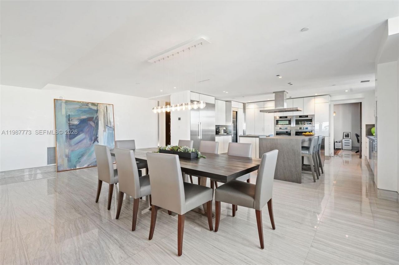 3535 Hiawatha Ave , Unit 502, Miami, FL 33133 Photo