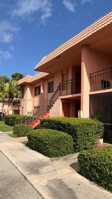 303 Racquet Club Rd , Unit 206, Weston, FL 33326 Photo