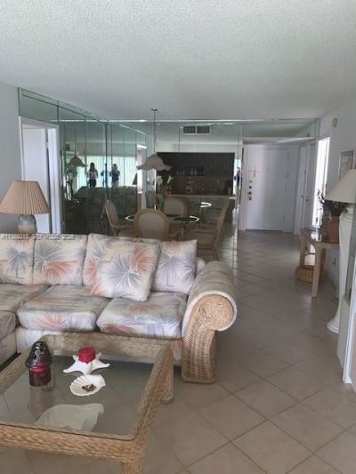 303 Racquet Club Rd , Unit 206, Weston, FL 33326 Photo