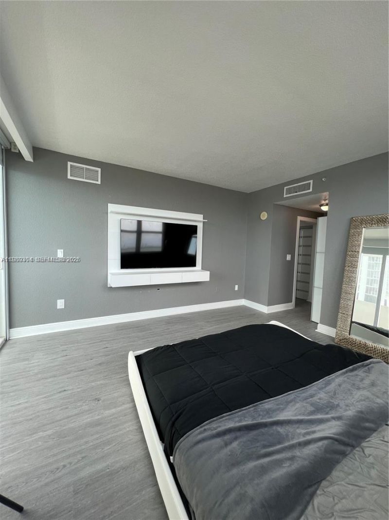 500 NE 29th St, Unit 608, Miami, FL 33137 Photo
