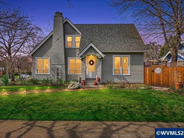 1115 Capitol St NE, Salem, OR 97301