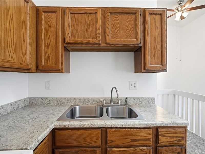 4753 Caprice Drive, Middletown, OH 45044 Photo 12