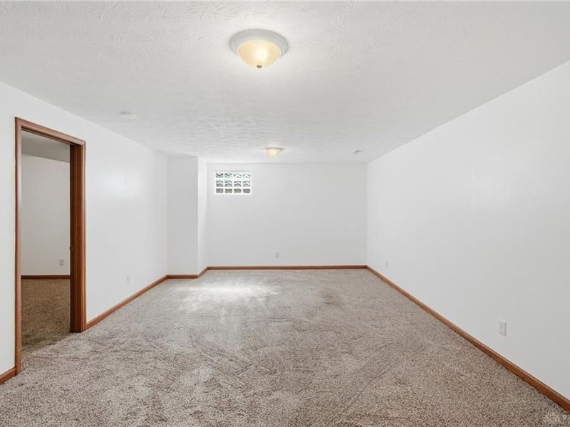 4753 Caprice Drive, Middletown, OH 45044 Photo 21