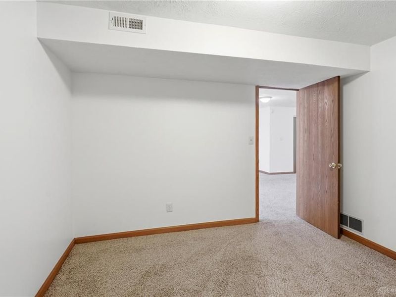 4753 Caprice Drive, Middletown, OH 45044 Photo 25