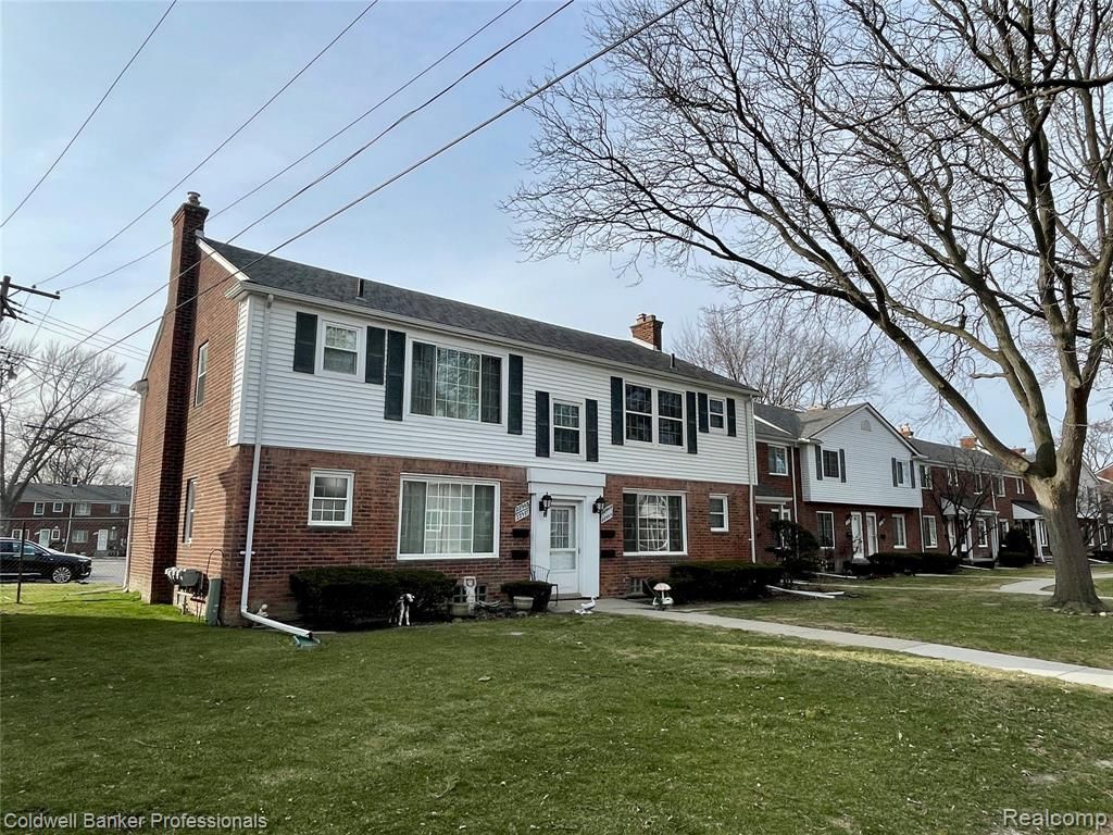 22907 Allen Court, Saint Clair Shores, MI 48080 Main Photo