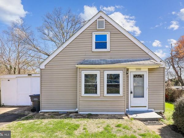 2328 FORT DRIVE , ALEXANDRIA, VA 22303