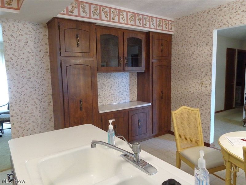 6920 Dogwood Circle, Middleburg Heights, OH 44130 Photo 10