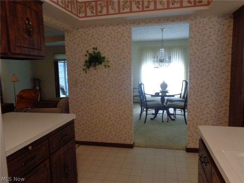 6920 Dogwood Circle, Middleburg Heights, OH 44130 Photo 13