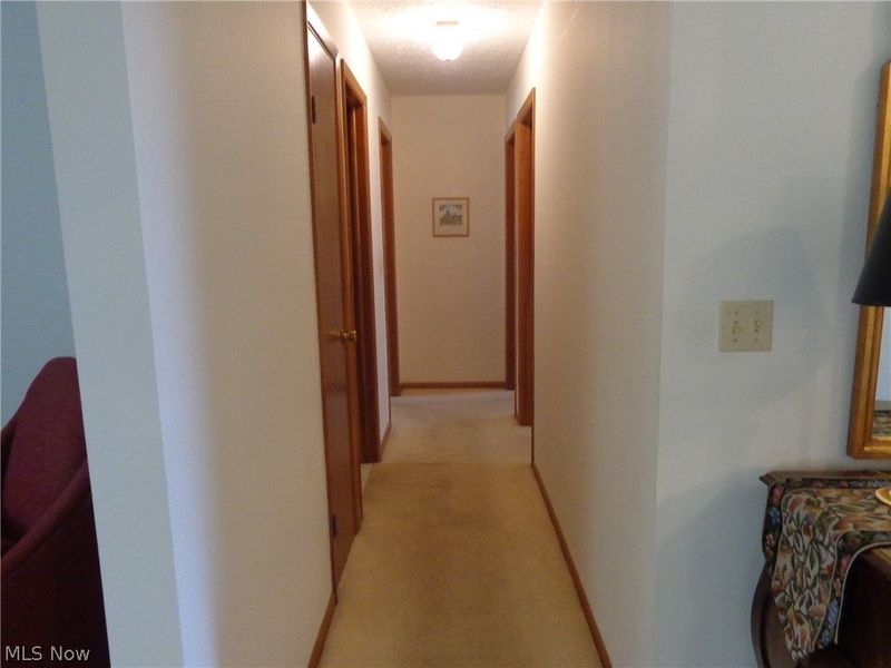 6920 Dogwood Circle, Middleburg Heights, OH 44130 Photo 26