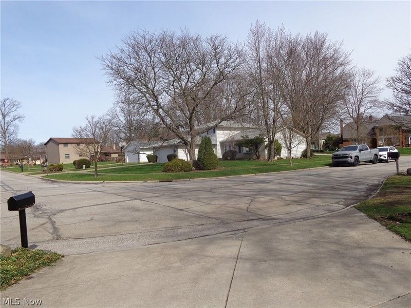 6920 Dogwood Circle, Middleburg Heights, OH 44130 Photo 45