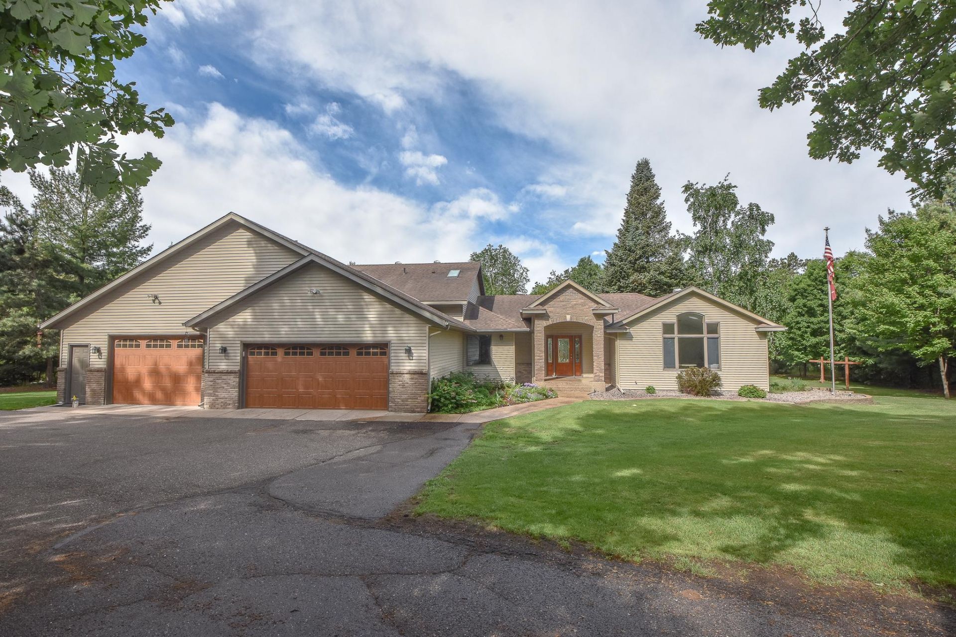 8795 Lakewood Shore Road NW, Rice, MN 56367
