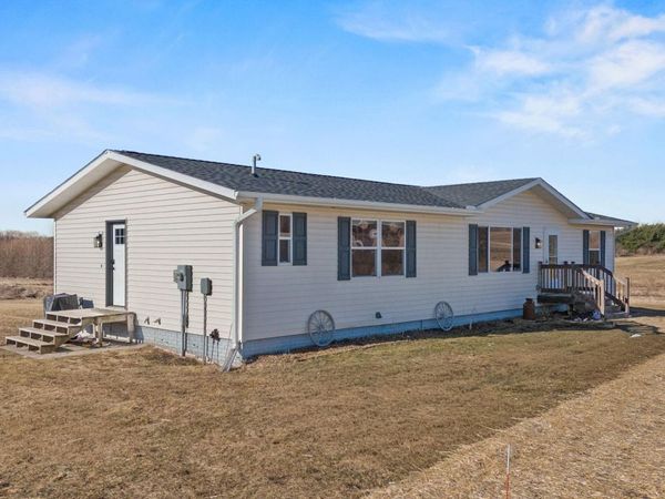 W2521 890th Avenue, Spring Valley, WI 54767