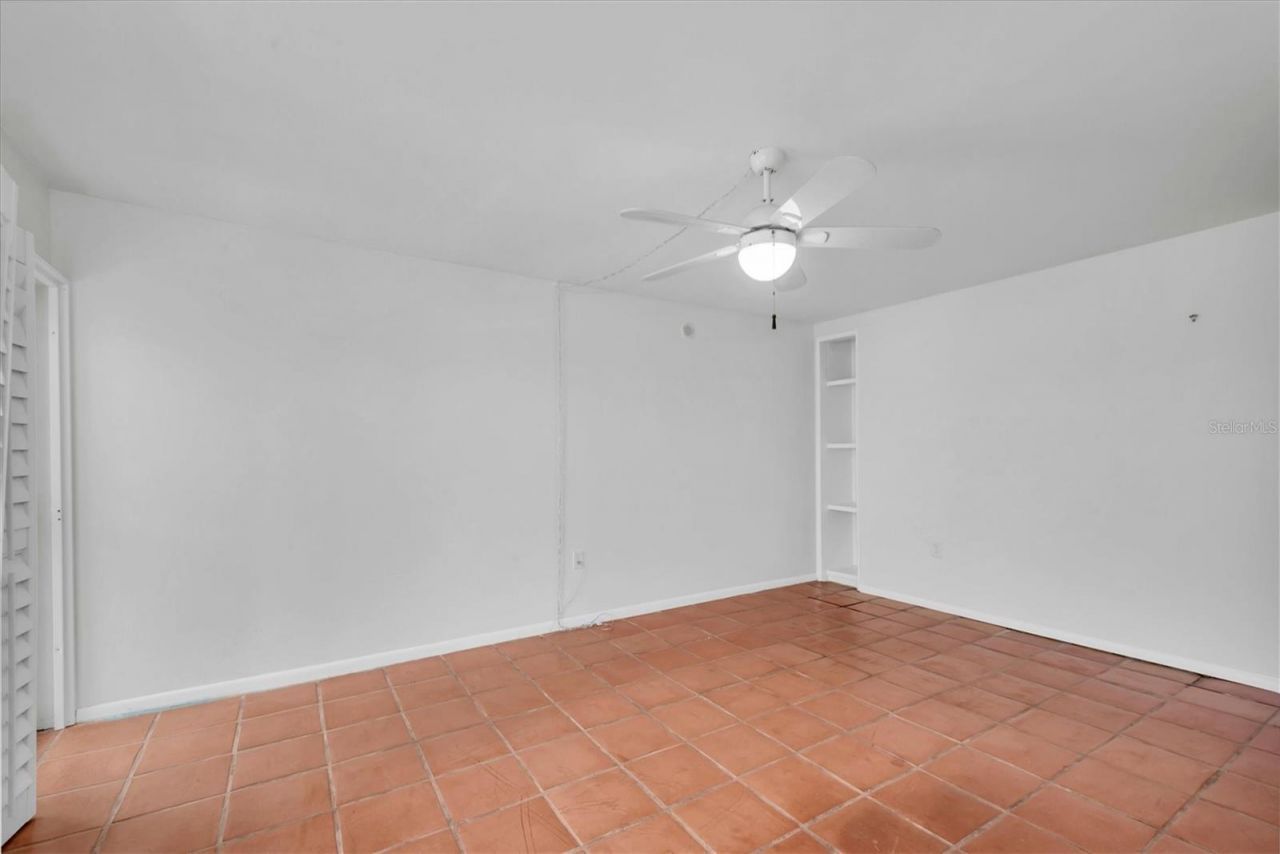 4900 38th Way S, Unit 302, Saint Petersburg, FL 33711 Photo