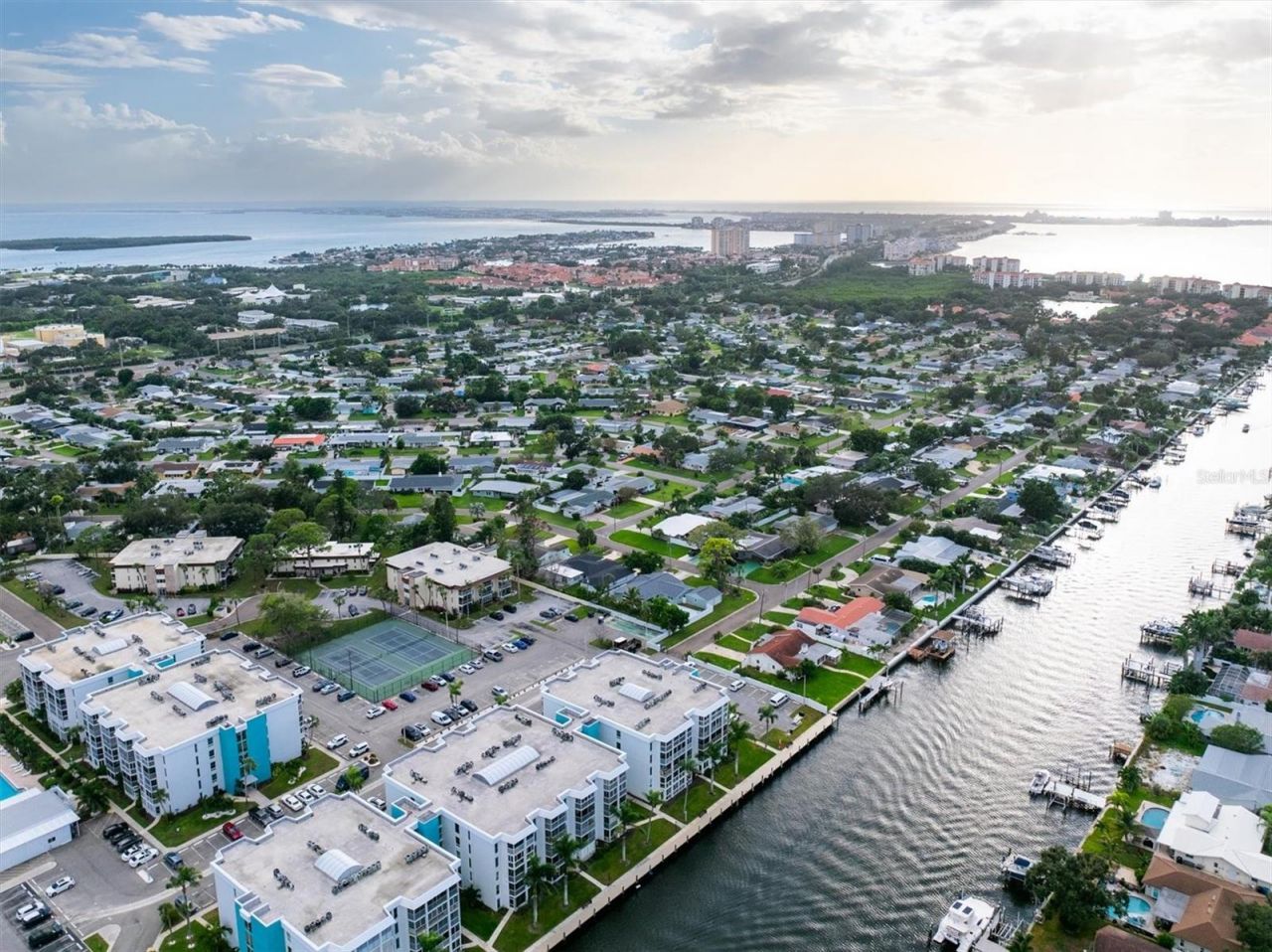 4900 38th Way S, Unit 302, Saint Petersburg, FL 33711 Photo