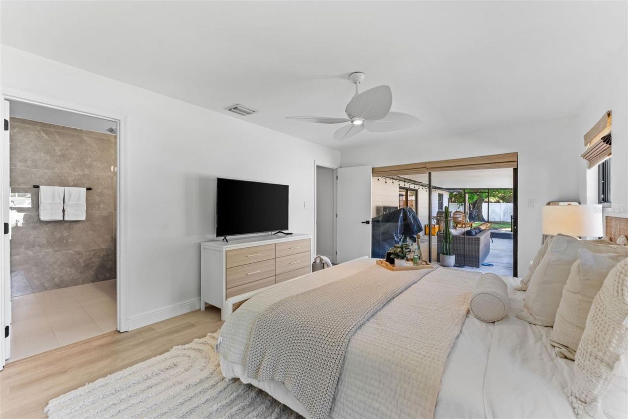 5233 Jennifer Place, Orlando, FL 32807 Photo